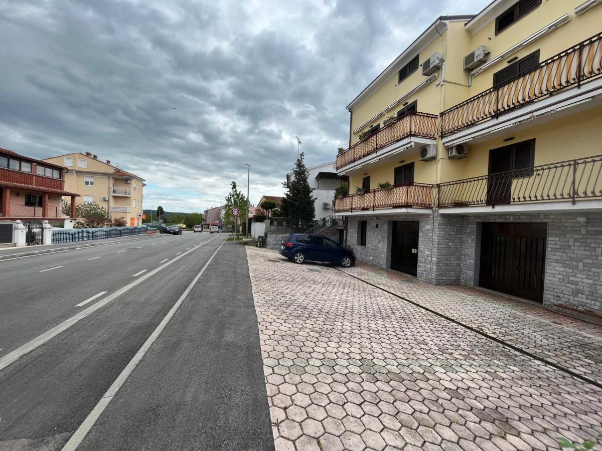 Holiday Apartments Sonne Rovinj Exterior foto